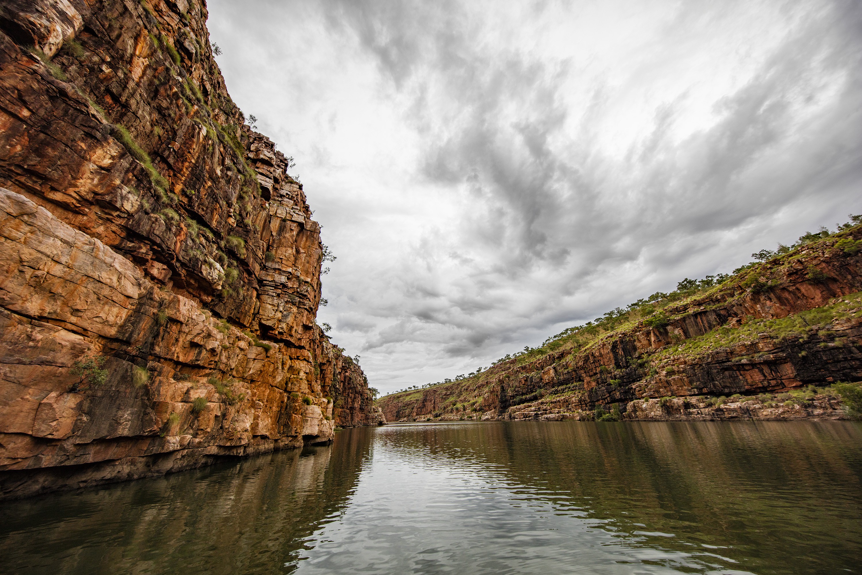 Anthony Horth, Breathtaking Gorge Anthony Horth, Breathtaking Gorge