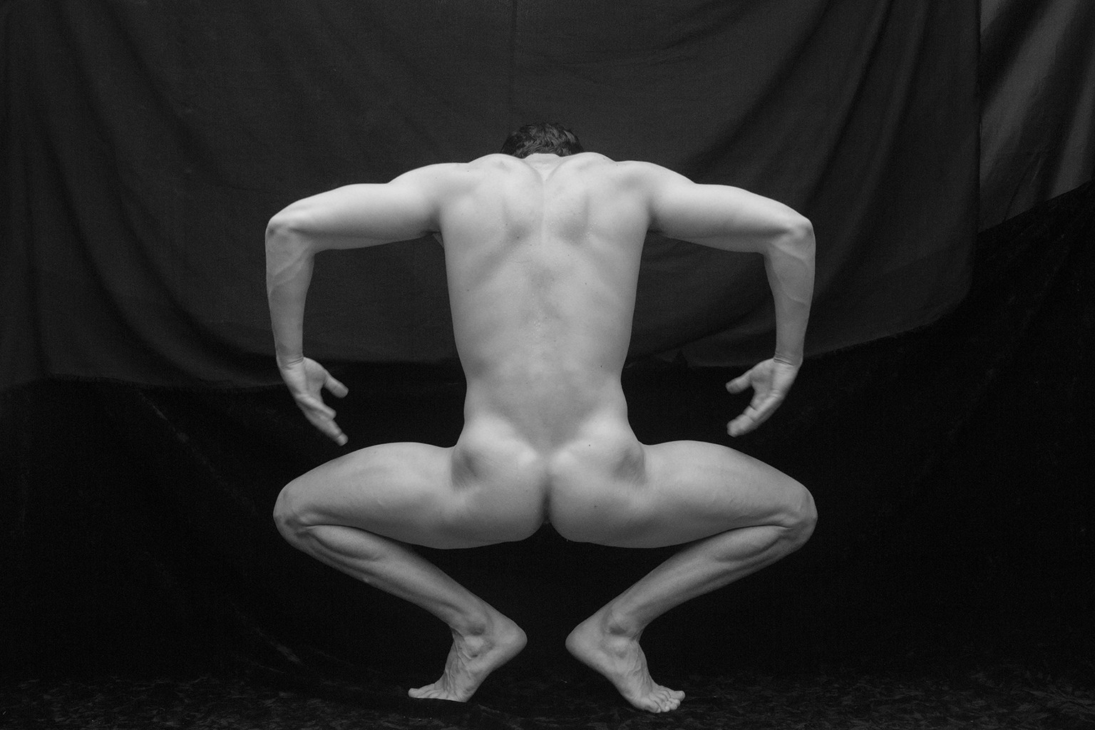 Ricky Cohete, Alas Tres. From the series Acto Uno Ricky Cohete, Alas Tres. From the series Acto Uno