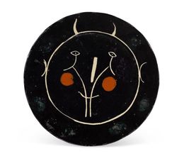 Pablo Picasso, Madoura Ceramic Plate - Service Visage Noir, Ramié 35, Sculpture Pablo Picasso, Madoura Ceramic Plate - Service Visage Noir, Ramié 35, Sculpture