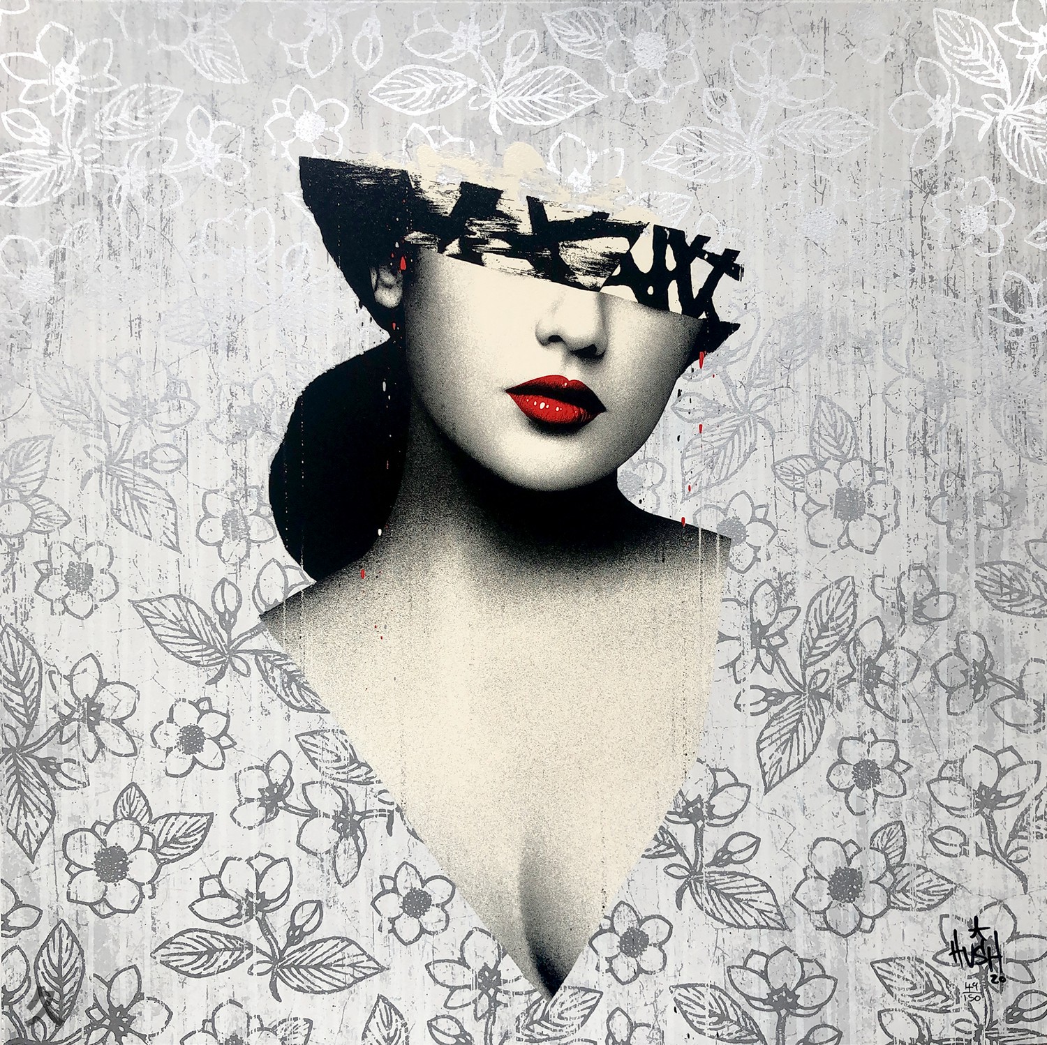Hush, Le Buste III Metallic Silver Hush, Le Buste III Metallic Silver