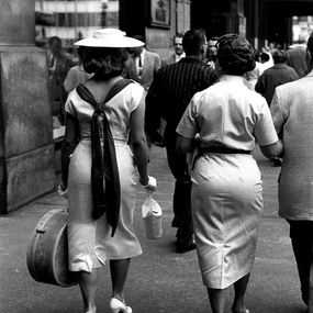 Photography, Callipyges dans une rue de New York, Pierre Boulat