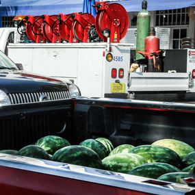 Fotografien, Watermelons in Truck, Miami Beach, Florida USA, Dennis Church