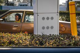 Photographie, Man in Car on Phone, Tampa, Florida, Dennis Church