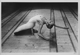 Photography, Carolyn Carlson 7 (Dans writings in the wall ), Claude Lê Anh