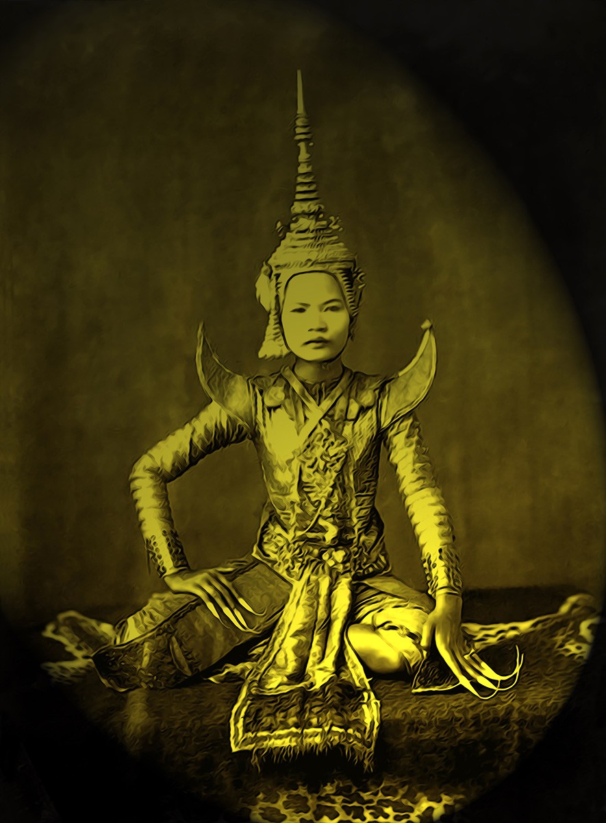 The opium smoking white elephant, Traditional actor The opium smoking white elephant, Traditional actor