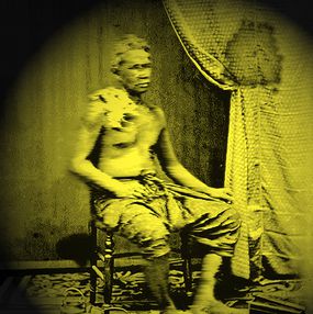 Photographie, Soldier resting, The opium smoking white elephant
