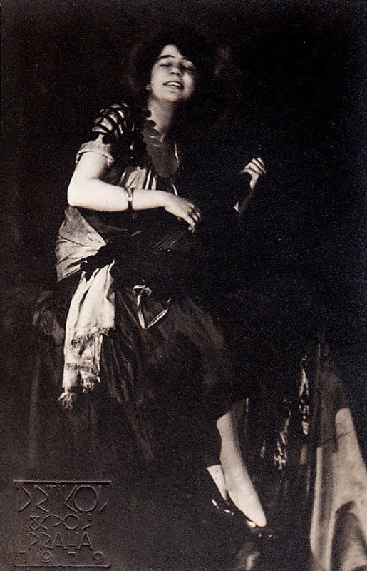Frantisek Drtikol, Woman with lute ( Ervina Kupferova ) Frantisek Drtikol, Woman with lute ( Ervina Kupferova )