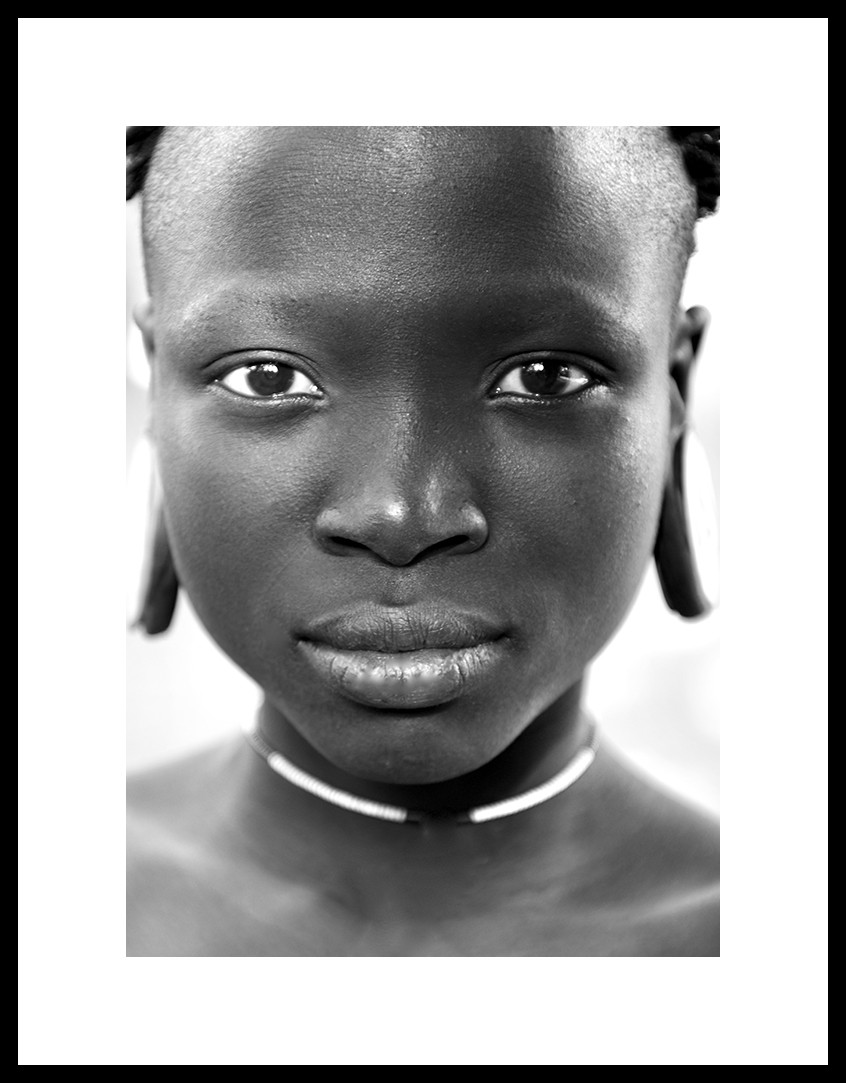 Faie Davis, Mursi teenager Faie Davis, Mursi teenager
