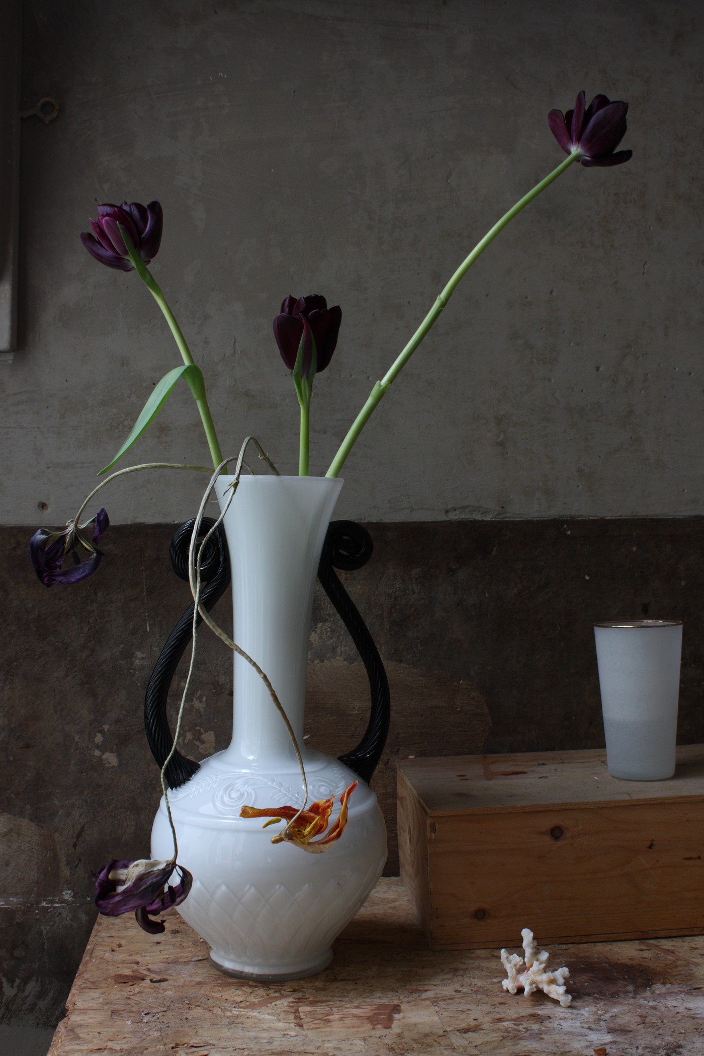 Michael James O'Brien, Still life with Tulips, and a Pale Blue Opalina Vase, Antwerp Michael James O'Brien, Still life with Tulips, and a Pale Blue Opalina Vase, Antwerp