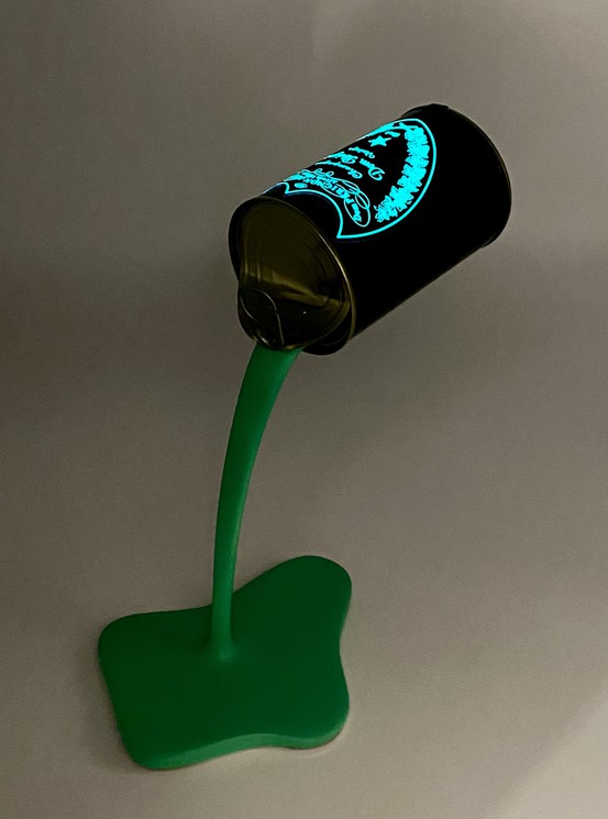 ▷ Pouring Luminous Dom Perignon Green by Philarthrop, 2021, Sculpture