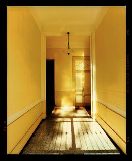 Yellow Corridor Day, Milan, Richard Heeps