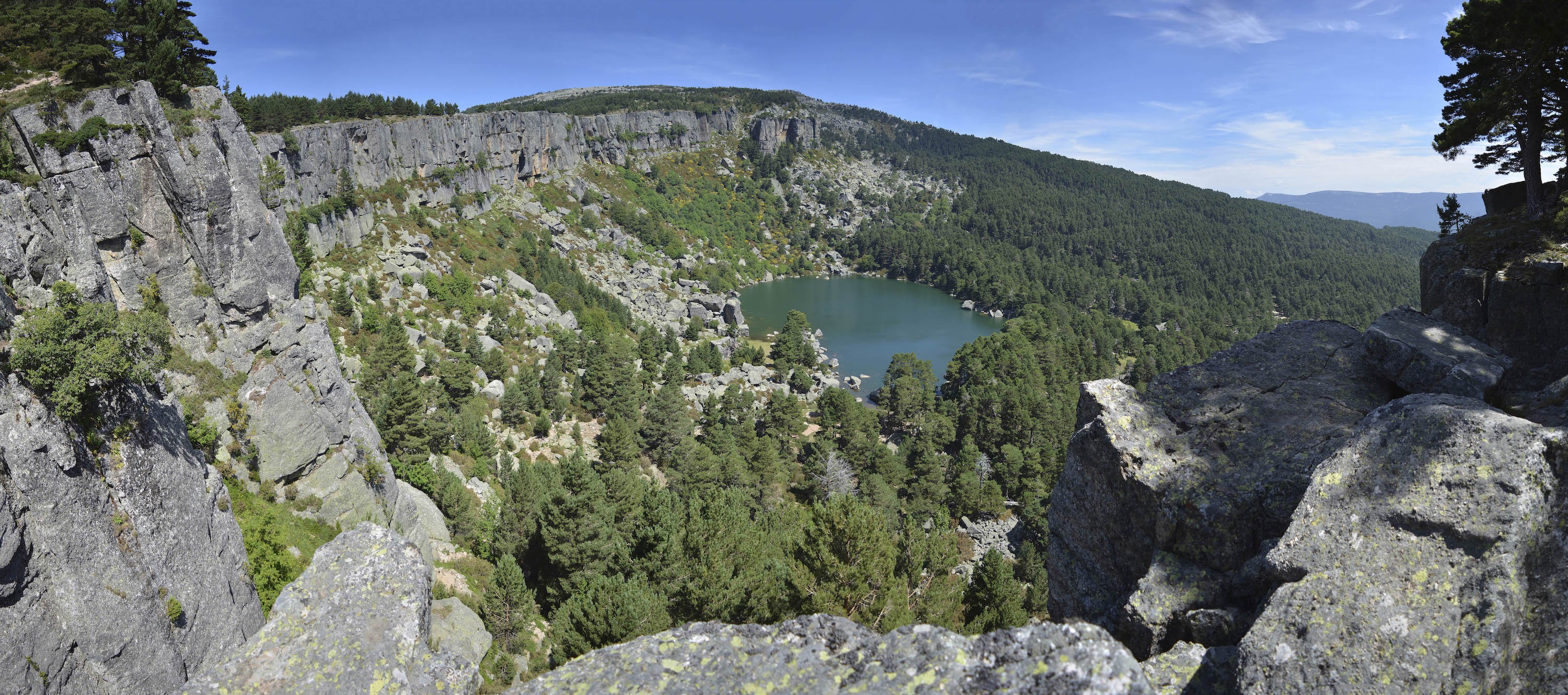 Mario Pascual Cámara, Small Lake Mario Pascual Cámara, Small Lake