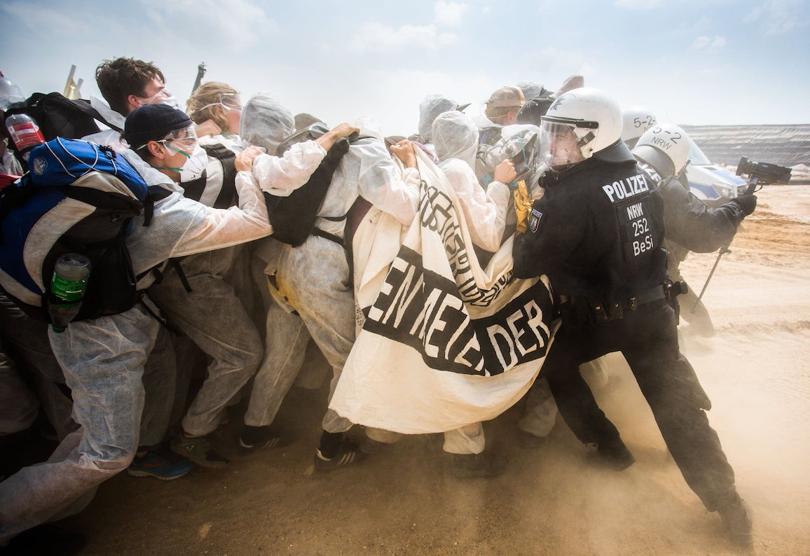David Tesinsky, Activists VS Police (ENDEGELANDE), Germany David Tesinsky, Activists VS Police (ENDEGELANDE), Germany