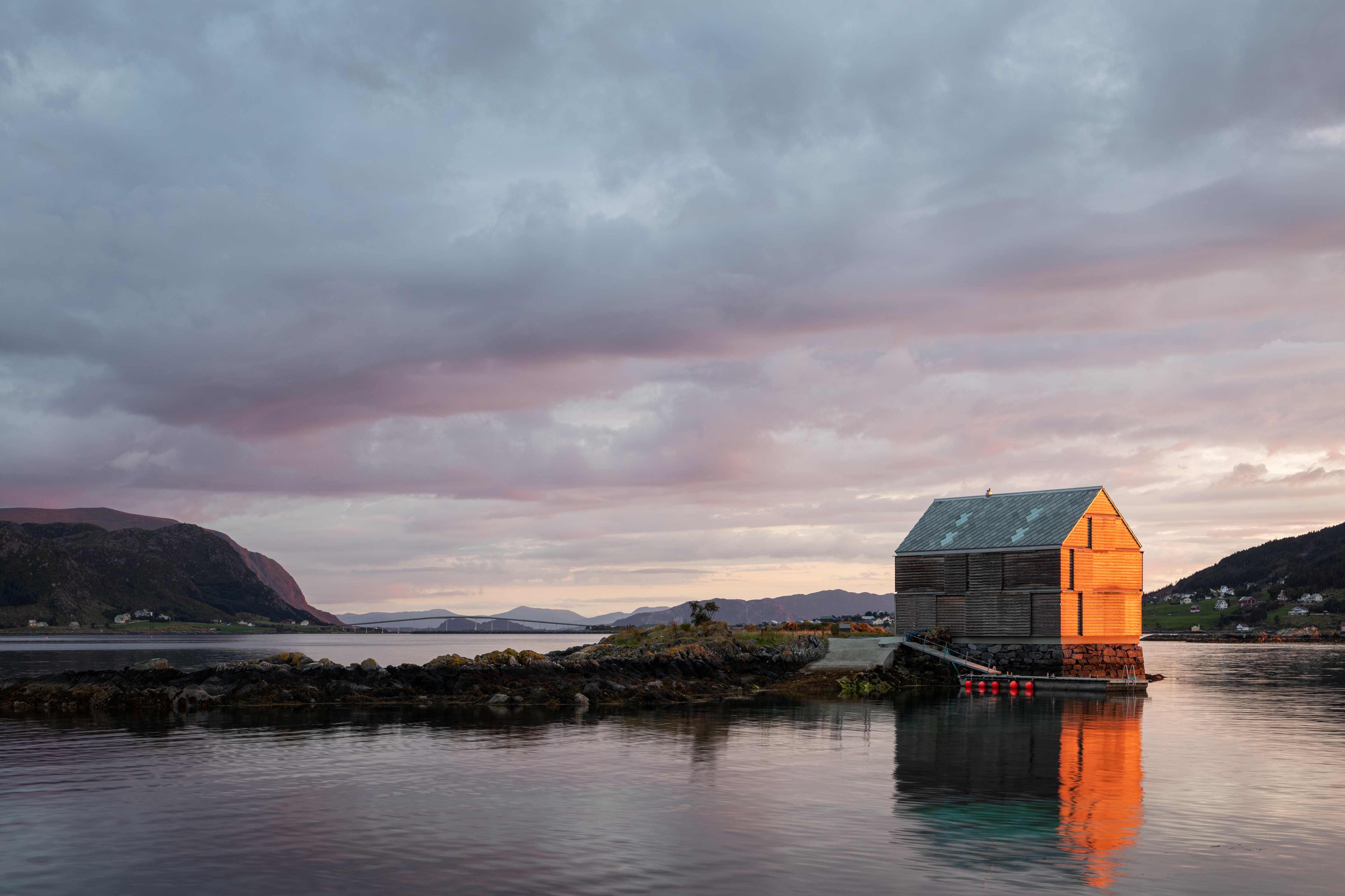 Mark Elst, The Weekend House by Knut Hjeltnes Architects Mark Elst, The Weekend House by Knut Hjeltnes Architects