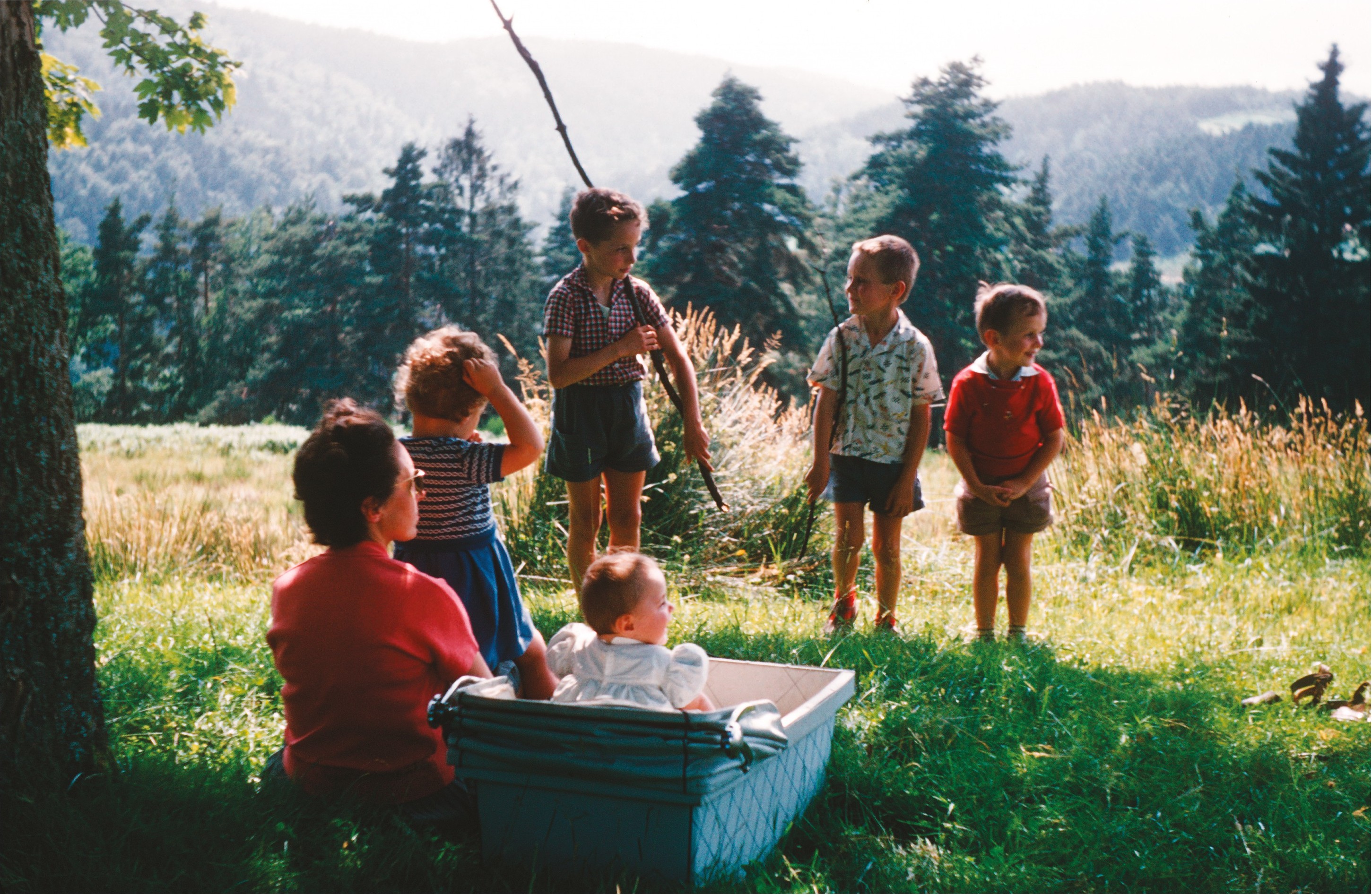 Didier Bizet, Jeanne et ses enfants. Didier Bizet, Jeanne et ses enfants.