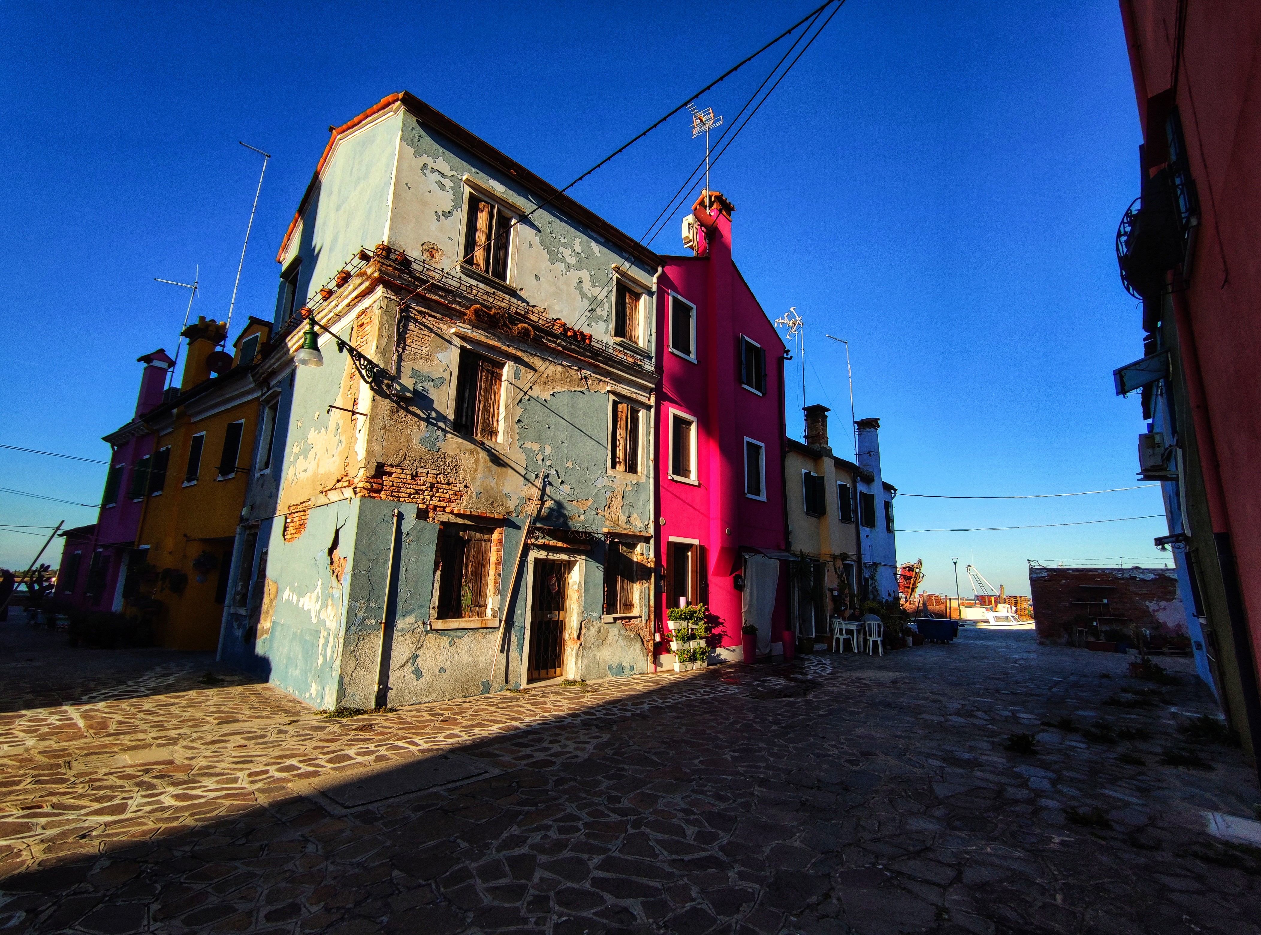 Dominique Leroy, Carrefour d'architecture. Burano Italie Dominique Leroy, Carrefour d'architecture. Burano Italie