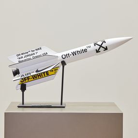 Off-white II rocket, Rémy Aillaud