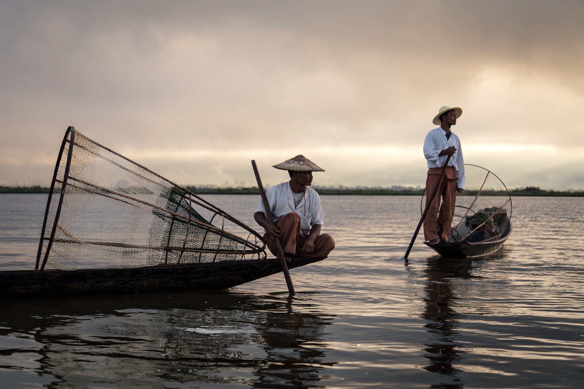 Géraldine Rué, Les pêcheurs du lac Inlé Géraldine Rué, Les pêcheurs du lac Inlé