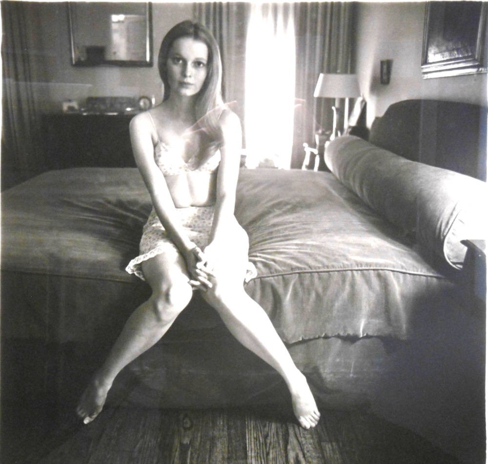 Diane Arbus, Mia Villiers-Farrow on a bed Diane Arbus, Mia Villiers-Farrow on a bed