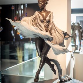 Sculpture, Porter par le vent, Luo Li Rong