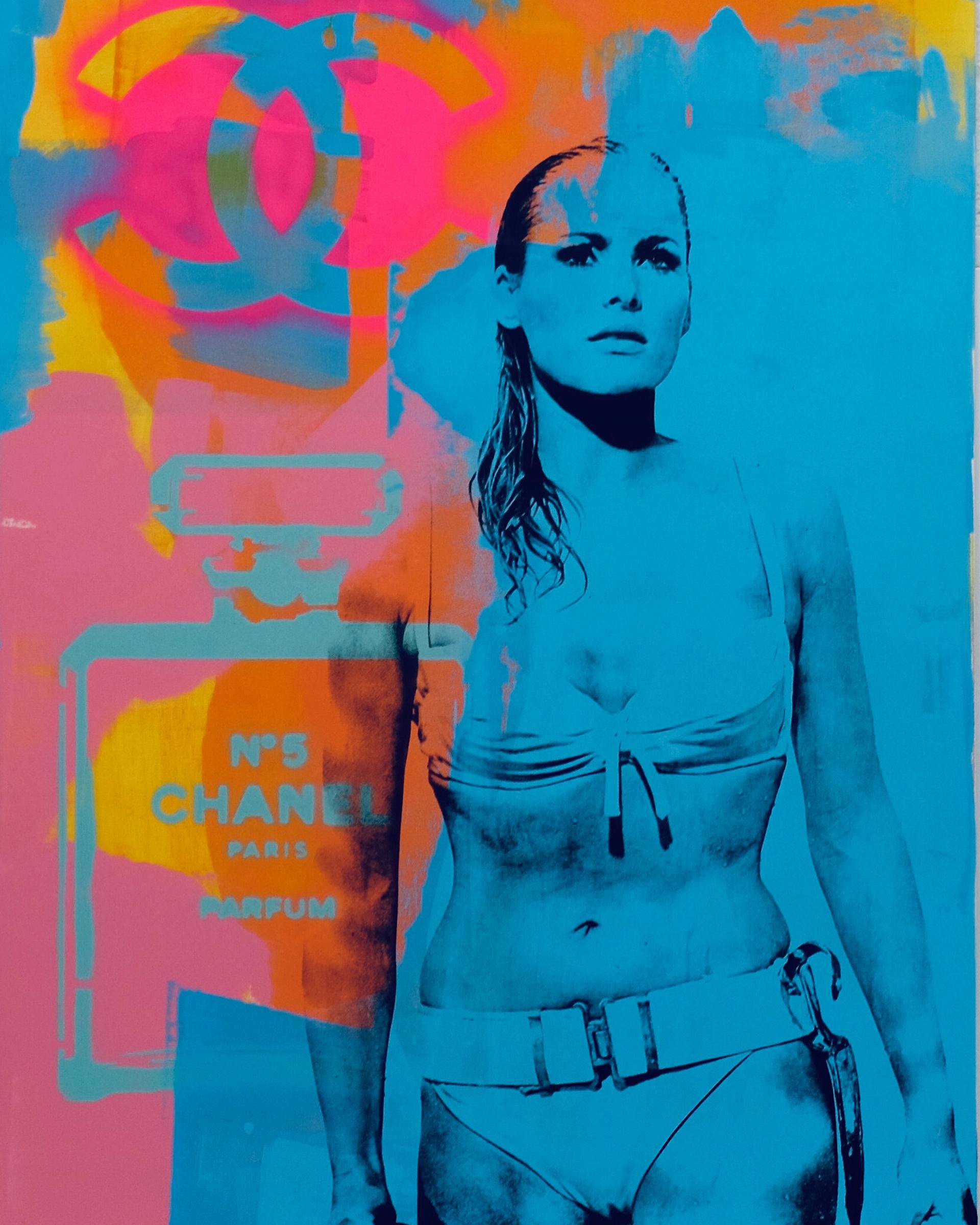 Dane Shue, Ursula Andress Dane Shue, Ursula Andress