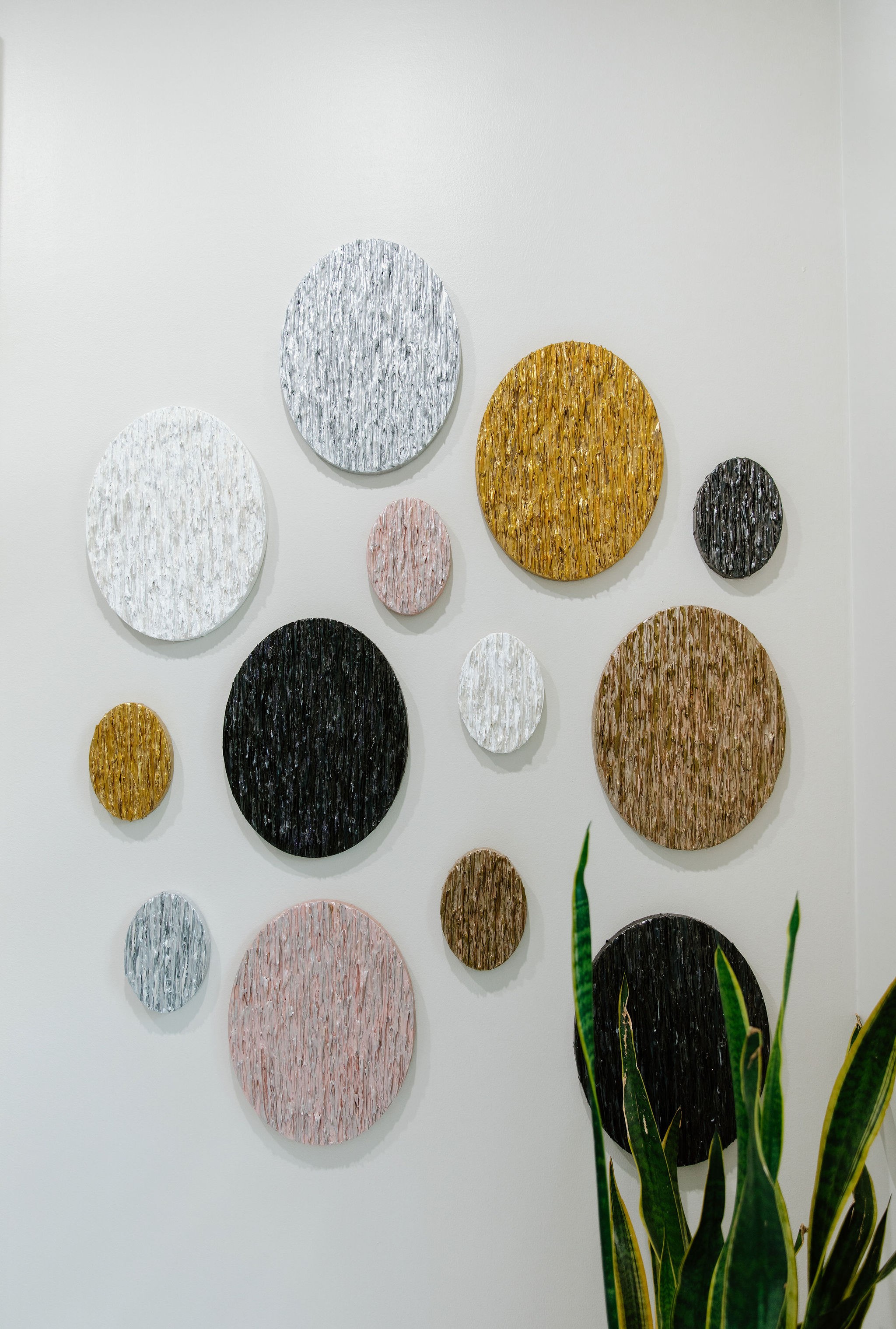 Daniela Pasqualini, Ode - Composition of 7 Oval Paintings Daniela Pasqualini, Ode - Composition of 7 Oval Paintings