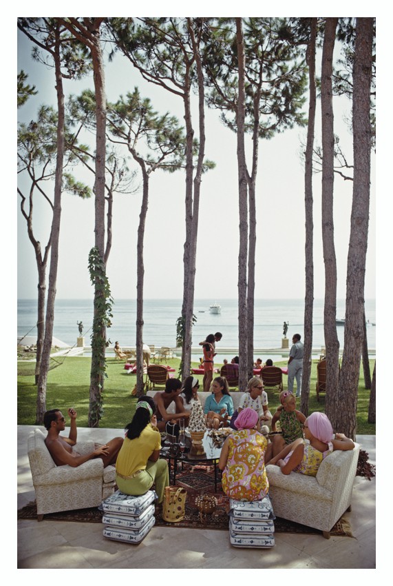 Slim Aarons, Marbella house party Slim Aarons, Marbella house party