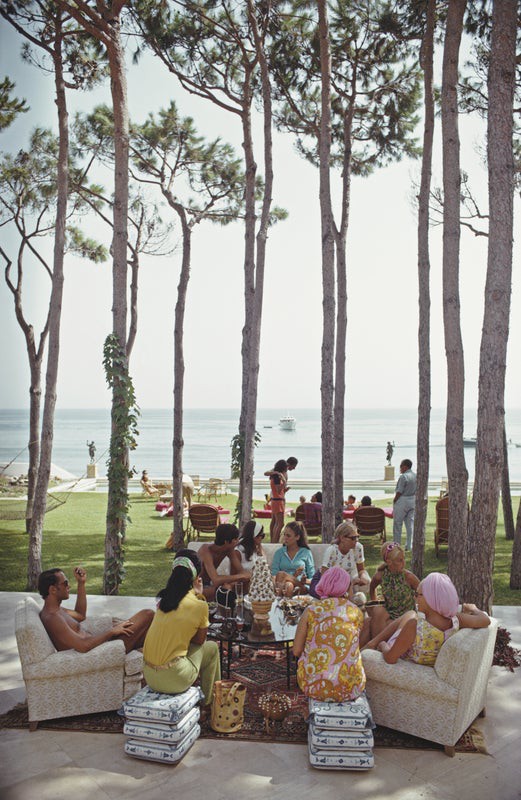 Slim Aarons, Marbella house party Slim Aarons, Marbella house party