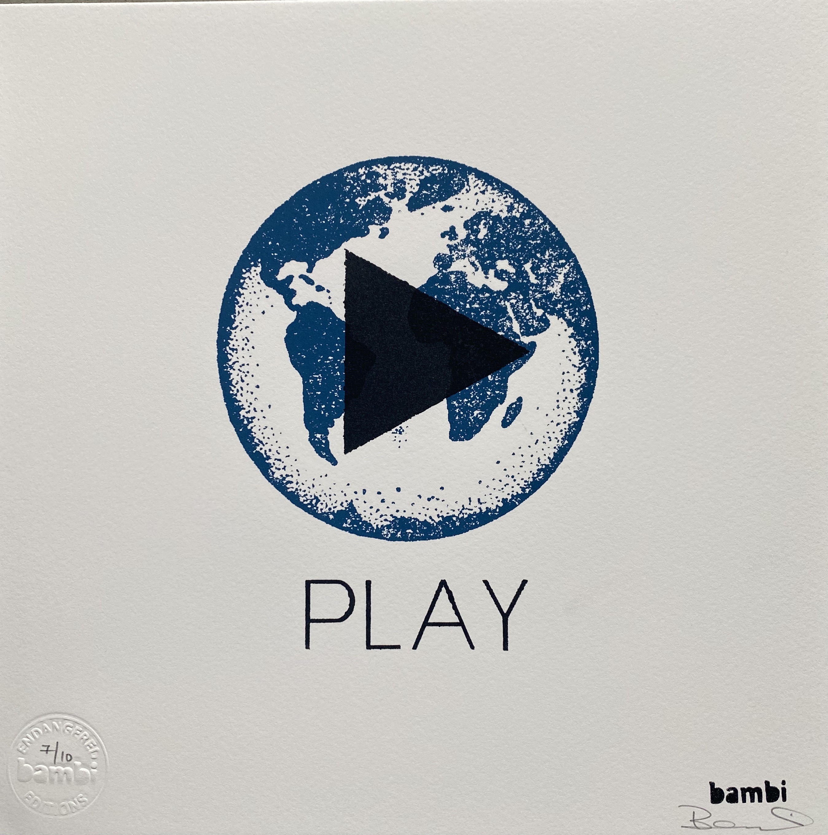 Bambi Artist, Play Blue Bambi Artist, Play Blue