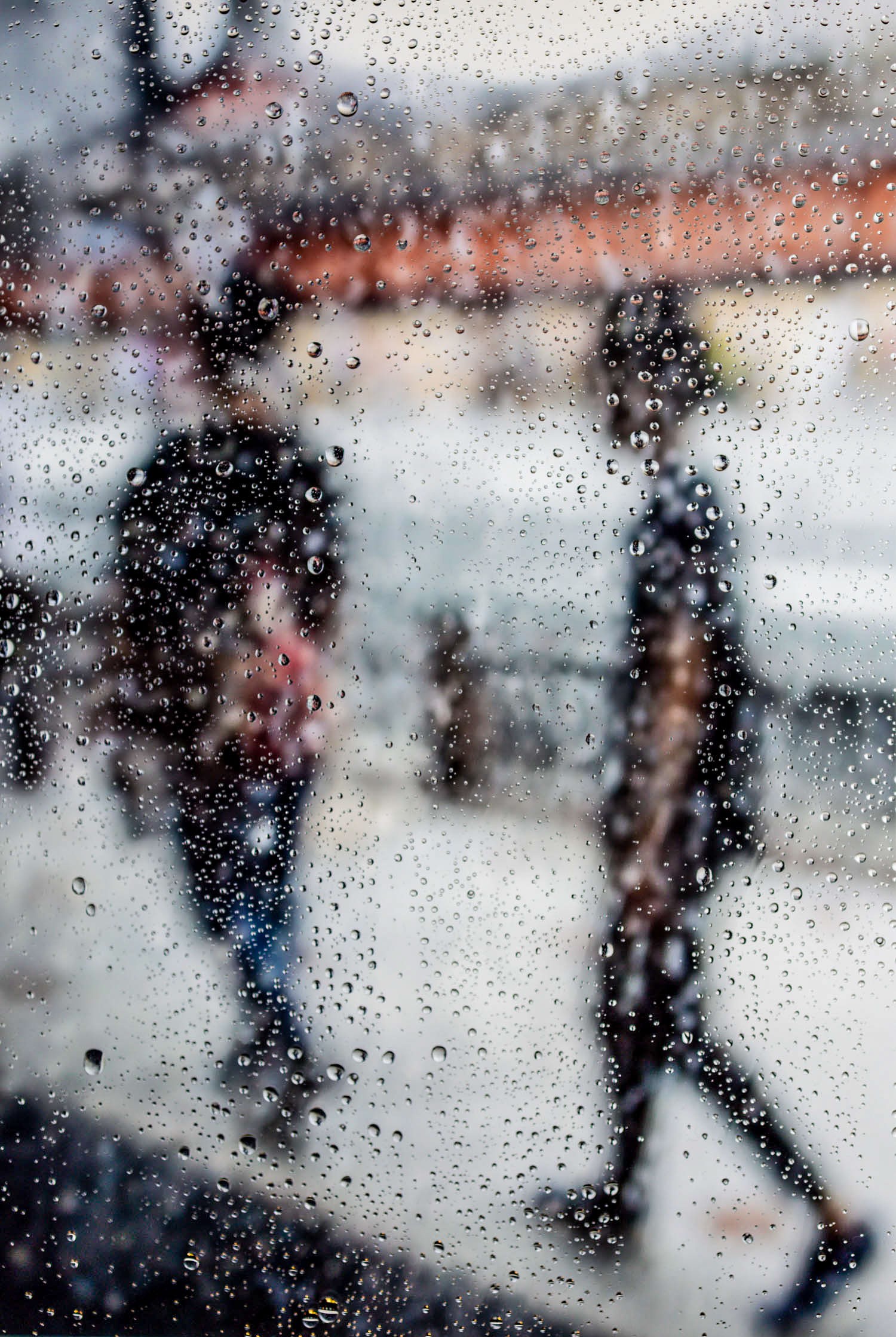 ▷ Rainy days in Tokyo V by Sven Pfrommer, 2021