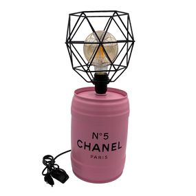 Lampe Baril Chanel, Cdrik
