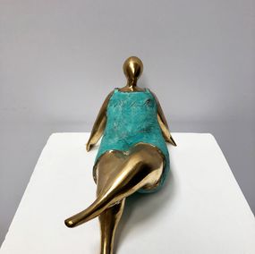 Sculpture, Femme allongée en Or, Pierre Gimenez