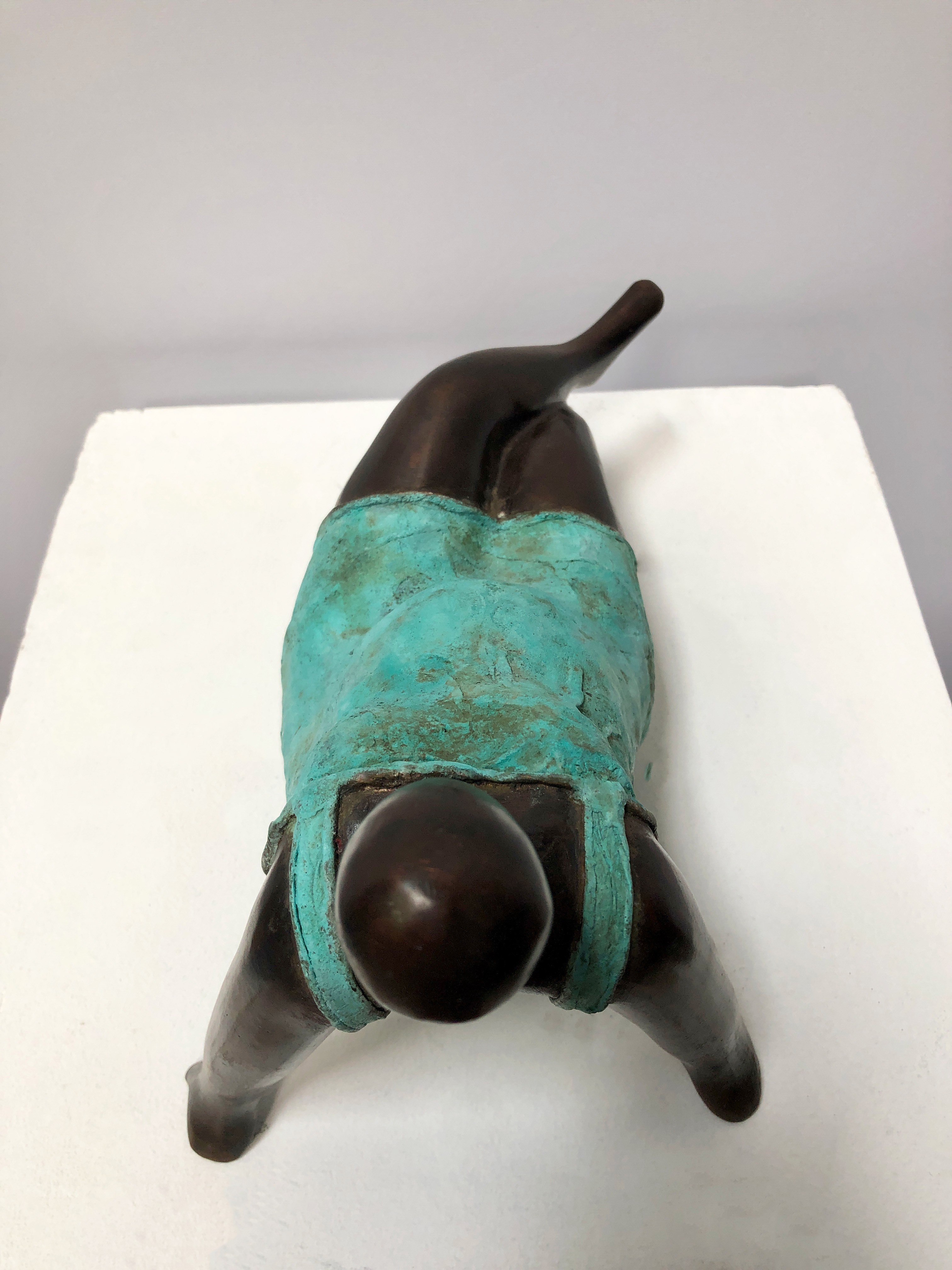 Femme allongée en bronze von Pierre Gimenez, 2021 | Skulpturen | Artsper