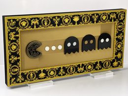 Pac-Man plays with Versace # 4, Garotto