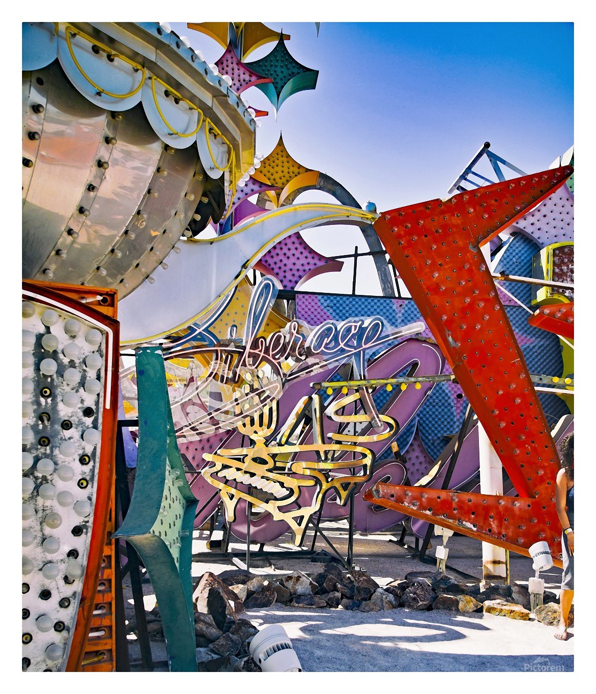 Jarmila Kostliva, Silver Pot in Las Vegas Jarmila Kostliva, Silver Pot in Las Vegas