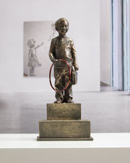 Garçon au cerceau rouge, Miguel Guía