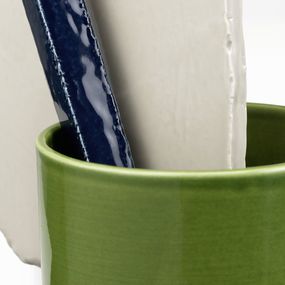 Ronan and Erwan Bouroulec, Vase Decoupage. Barre Ronan and Erwan Bouroulec, Vase Decoupage. Barre