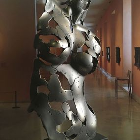 Essence Féminine bronze, Miguel Guía
