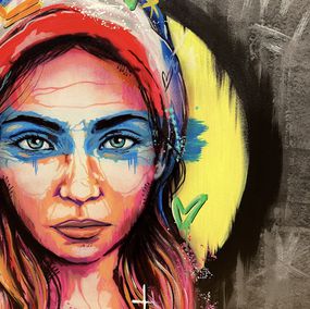 Sufyr, La femme au voile bleu blanc rouge Sufyr, La femme au voile bleu blanc rouge