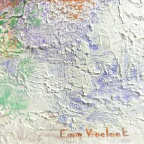 Emmanuelle Vroelant, A confident smile Emmanuelle Vroelant, A confident smile