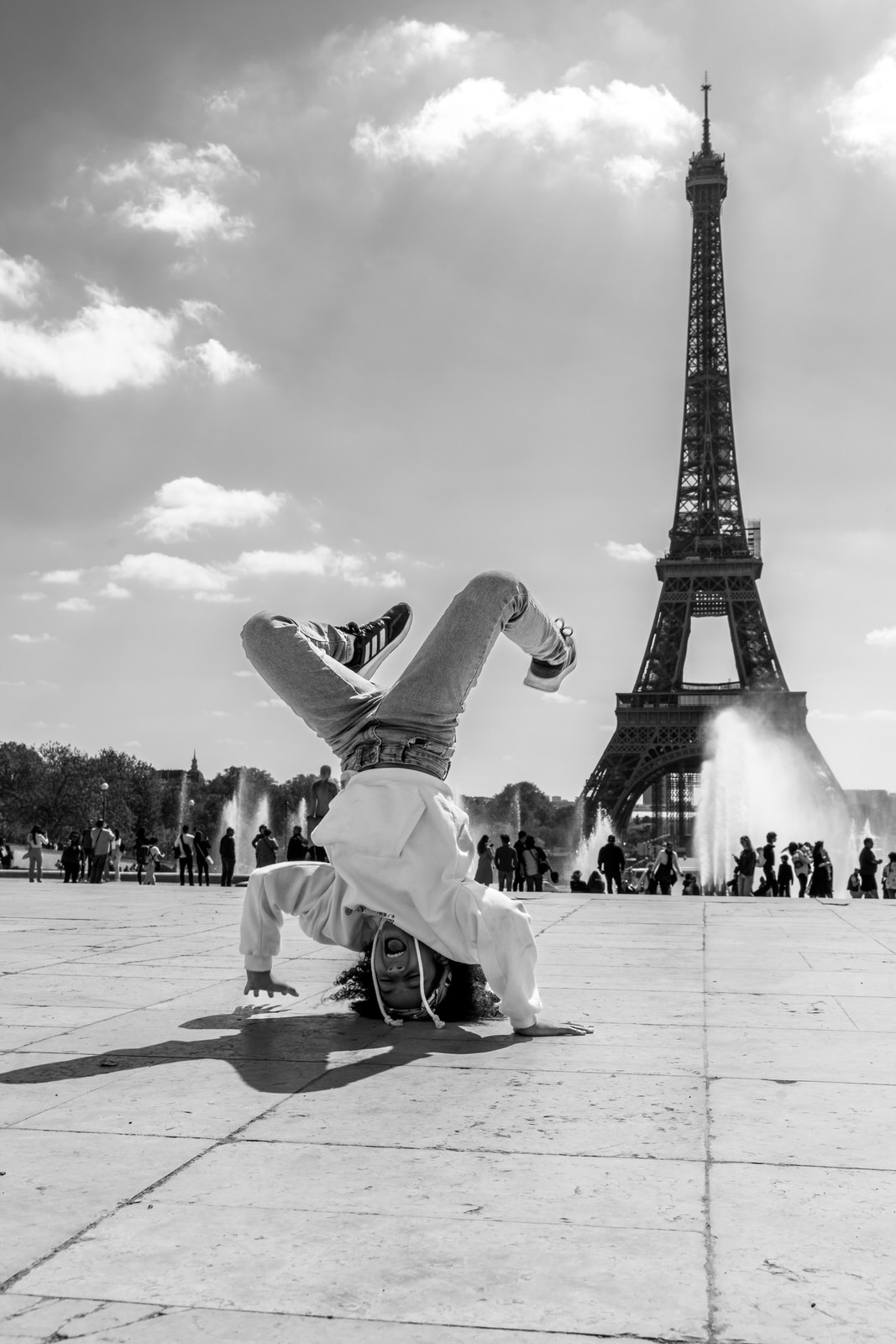 Jean-Guy Nakars, Eiffel Breakdance Jean-Guy Nakars, Eiffel Breakdance