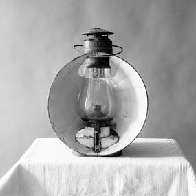 Photographie, Still life (lamp), Larry Snider