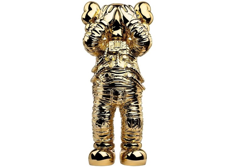 ▷ Holiday Space Figure Gold by Kaws, 2020 | Design | Artsper