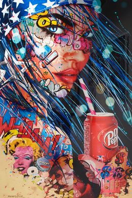 Manhattan Beach, Monika Nowak