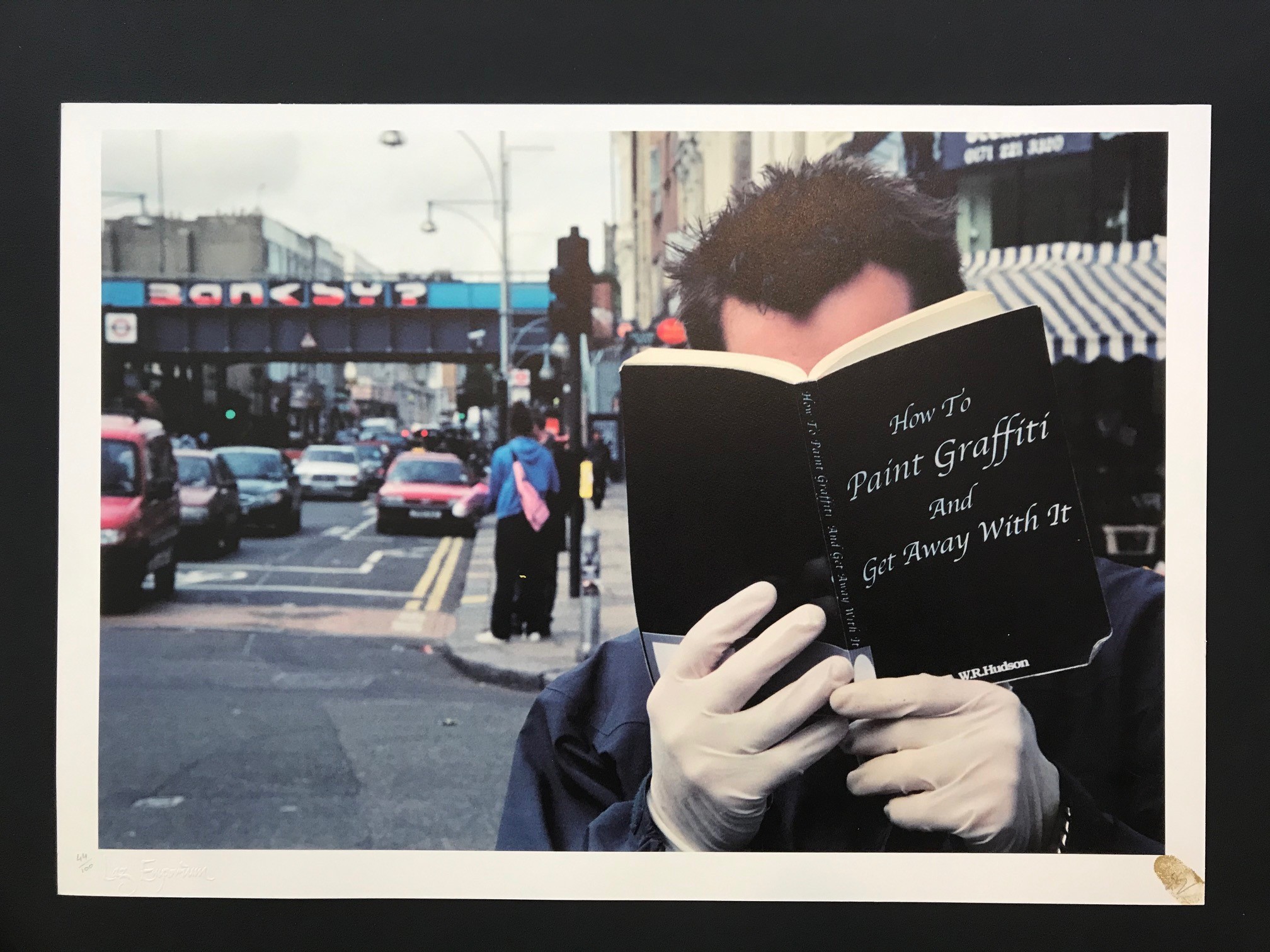 Steve Lazarides, Photo de banksy (1) Steve Lazarides, Photo de banksy (1)