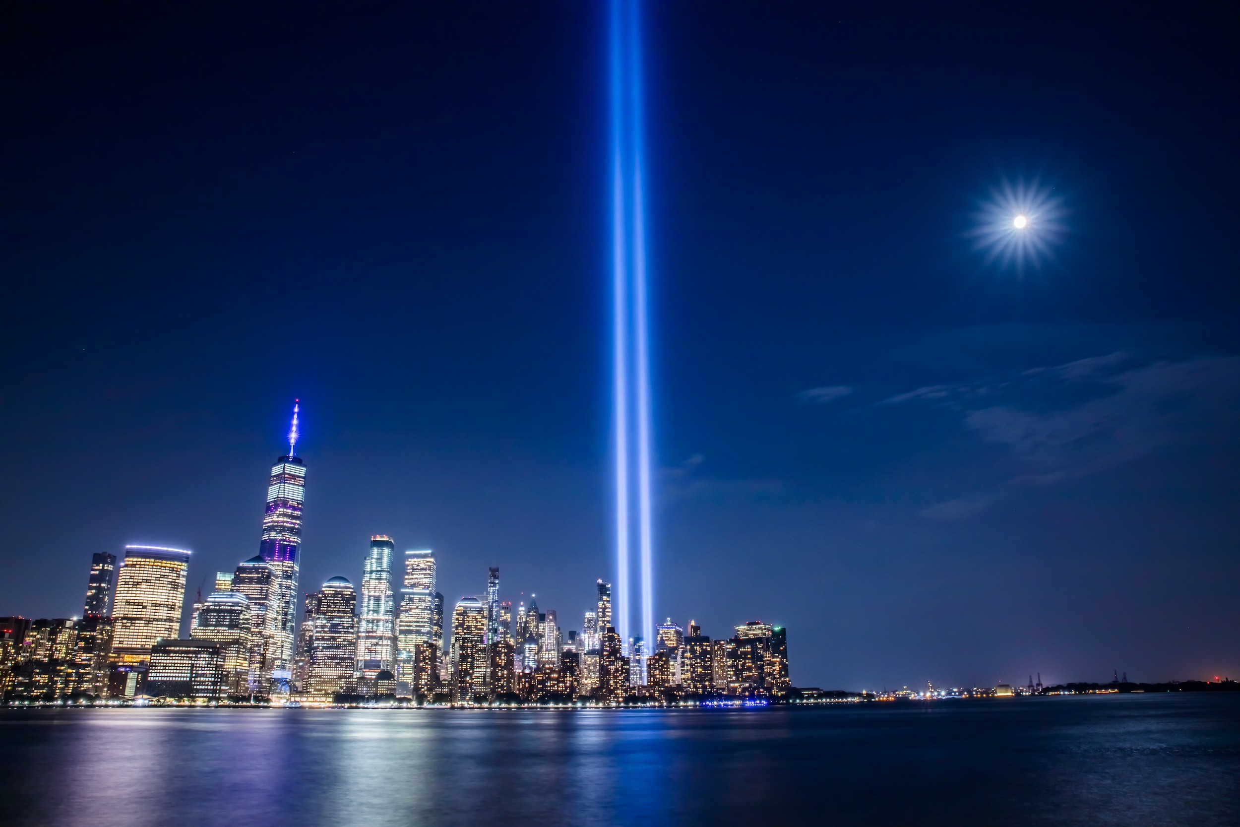Gauthier Bouret, New York City, Tribute in light II Gauthier Bouret, New York City, Tribute in light II