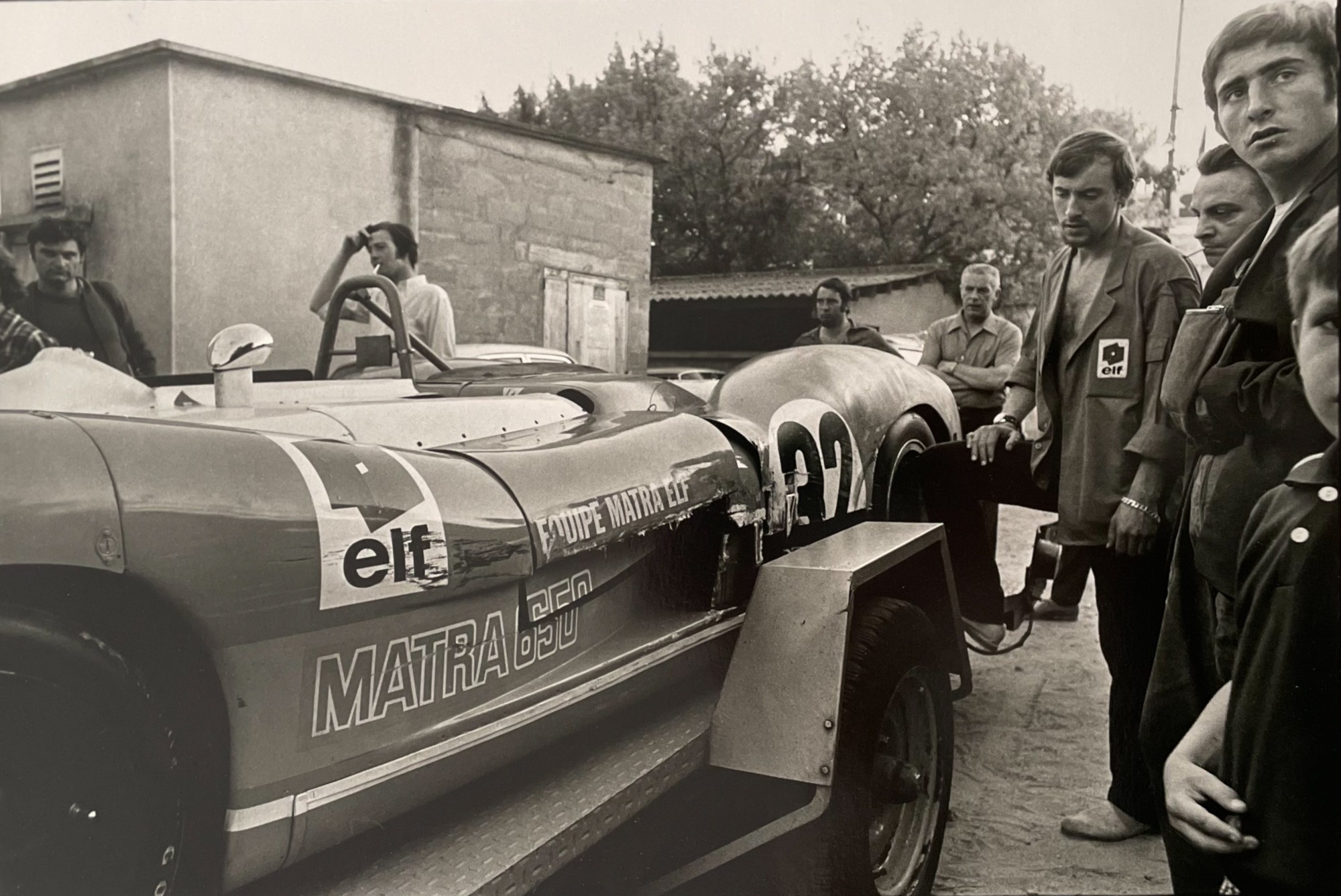 Jacques Violet, 24h du Mans 1970-La MS 650 n°32 de Brabham et Cevert accidentée lors des essais, 10 juin 1970. Jacques Violet, 24h du Mans 1970-La MS 650 n°32 de Brabham et Cevert accidentée lors des essais, 10 juin 1970.