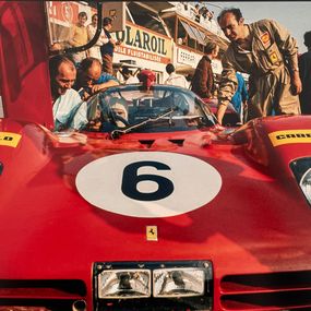 Photographie, 24h du Mans 1970-La Ferrari 512 S n°6 de Nino Vaccarella et Ignazio Giunti. Ils devront abandonner après seulement 7 tours, 13 juin 1970., Jacques Violet