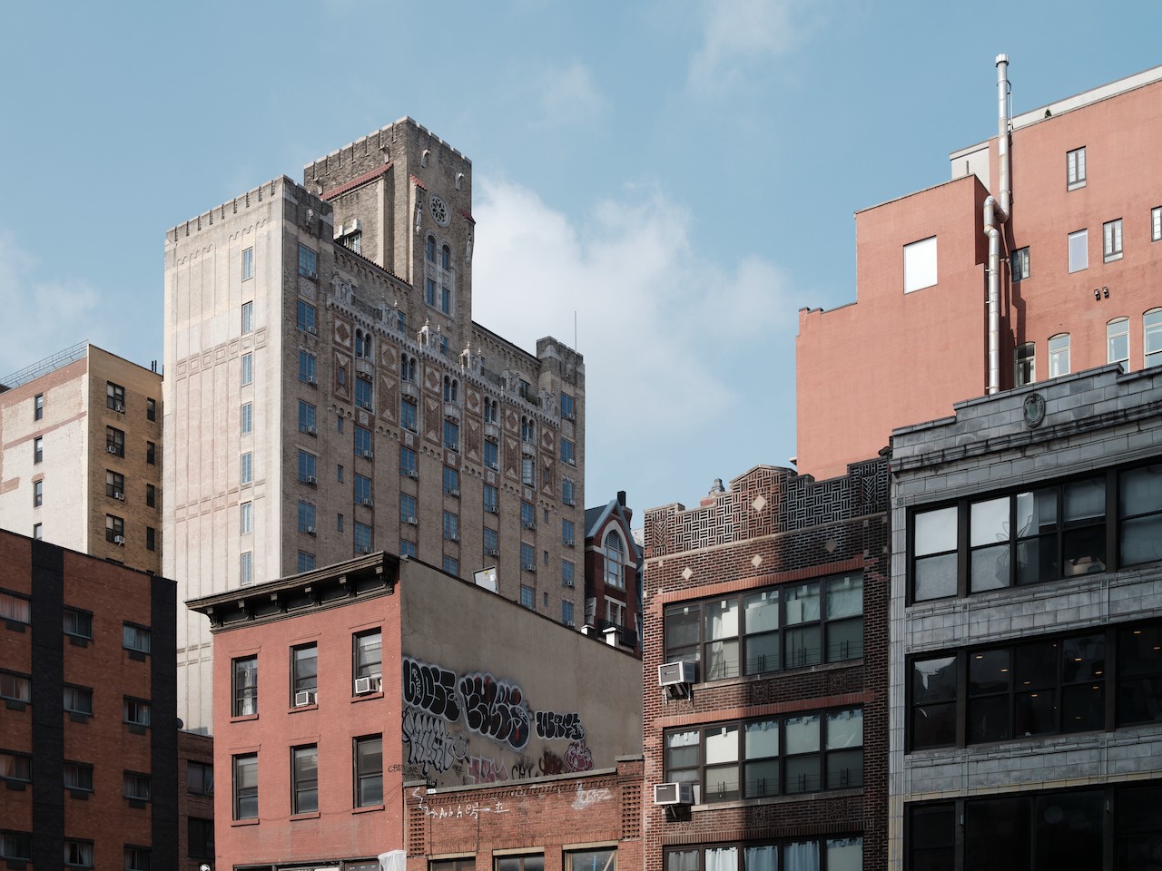 Luca Battaglia, Untitled, New York Series 16 Luca Battaglia, Untitled, New York Series 16