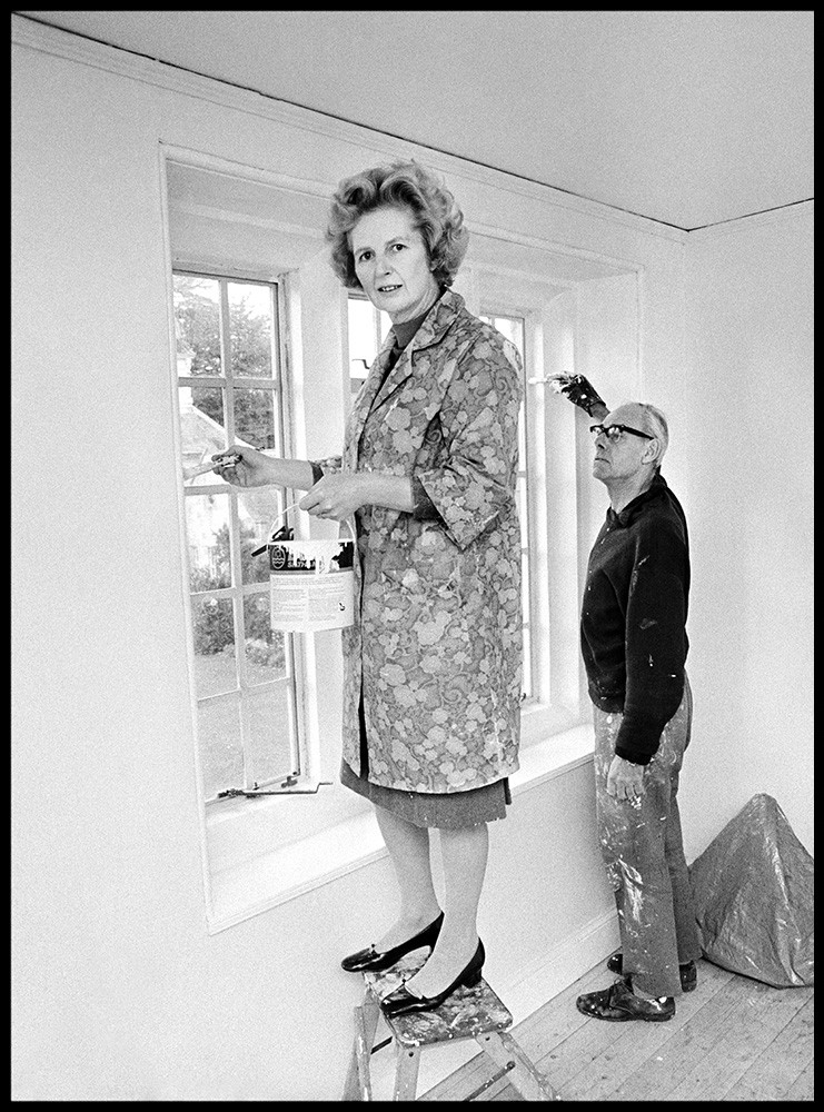 Arthur Steel, Crop Margaret Thatcher Decorating Ironing Lady Arthur Steel, Crop Margaret Thatcher Decorating Ironing Lady